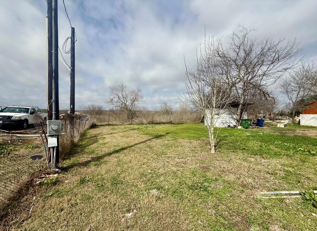 1950 Ash ST, San Marcos, TX 78666
