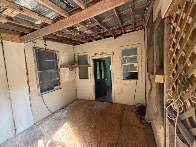 1950 Ash ST, San Marcos, TX 78666