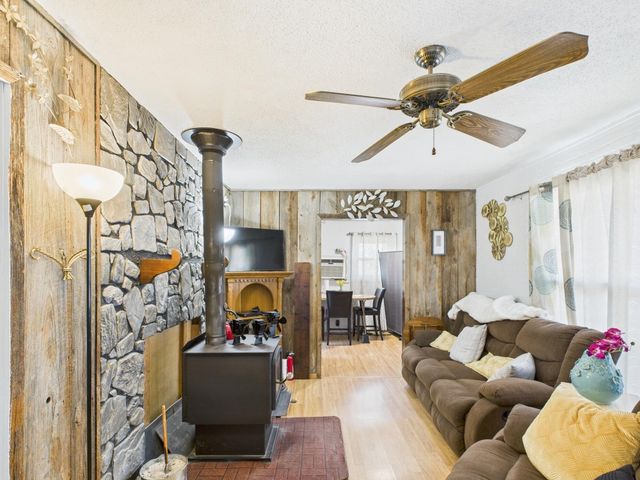 22600 Birchen Road, Hartshorn, MO 65479