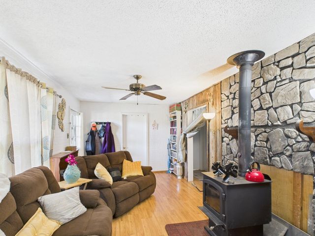 22600 Birchen Road, Hartshorn, MO 65479