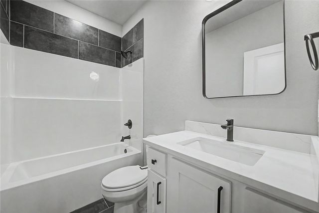 6 Torran Drive, Bella Vista, AR 72715