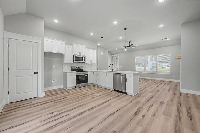 6 Torran Drive, Bella Vista, AR 72715