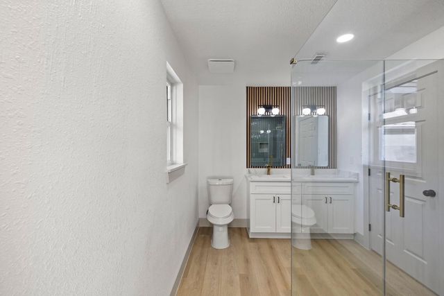 106 Burgundy Lane, League City, TX 77573