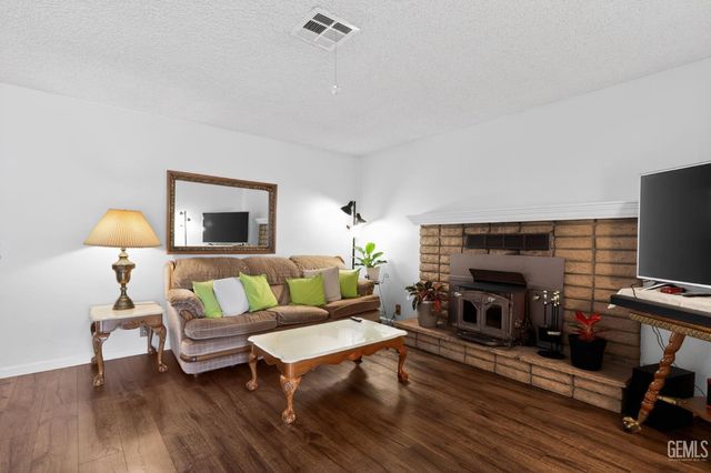 2724 Flower, Lake Isabella, CA 93240