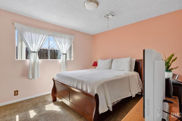 2724 Flower, Lake Isabella, CA 93240