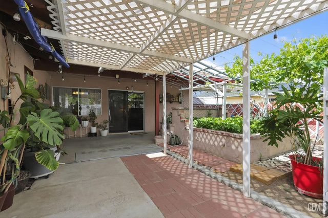 2724 Flower, Lake Isabella, CA 93240