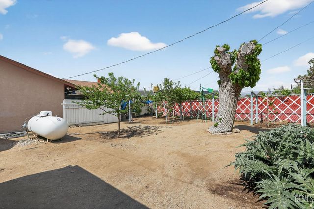 2724 Flower, Lake Isabella, CA 93240