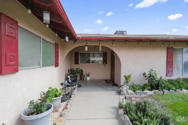 2724 Flower, Lake Isabella, CA 93240
