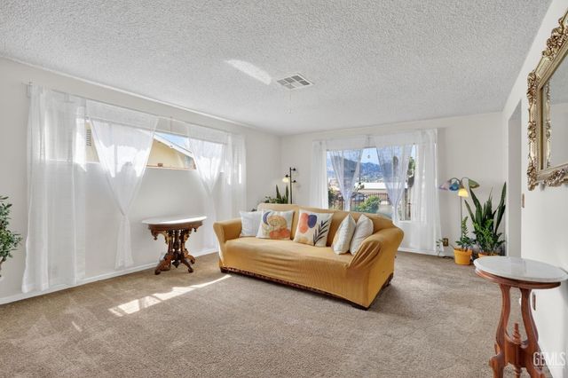 2724 Flower, Lake Isabella, CA 93240