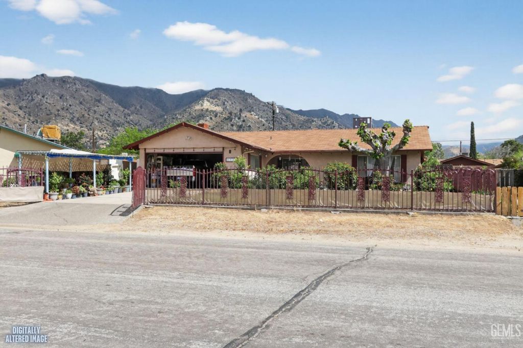 2724 Flower, Lake Isabella, CA 93240