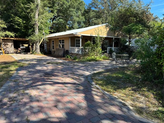 1549 Cat-Mar Road, Niceville, FL 32578