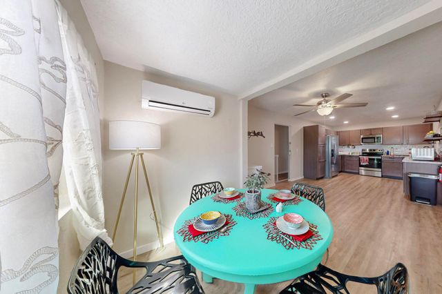 1800 Field Drive NE, Albuquerque, NM 87112