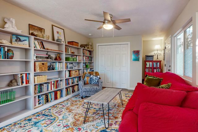 1800 Field Drive NE, Albuquerque, NM 87112