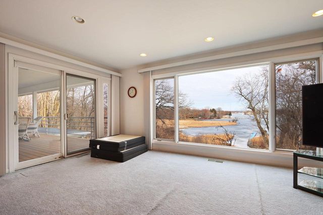 W5368 Plantation ROAD, Elkhorn, WI 53121