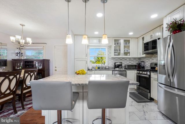 2514 AVALON PL, Hyattsville, MD 20783