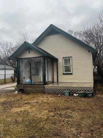 6083 Rosemont Avenue, Detroit, MI 48228