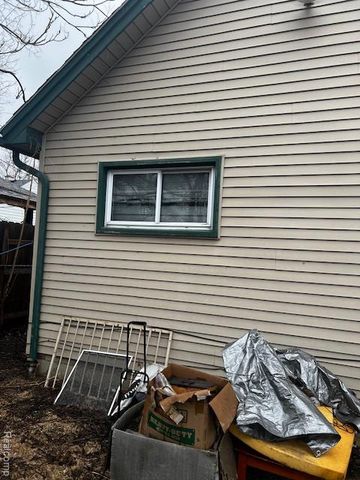 6083 Rosemont Avenue, Detroit, MI 48228