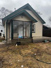 6083 Rosemont Avenue, Detroit, MI 48228