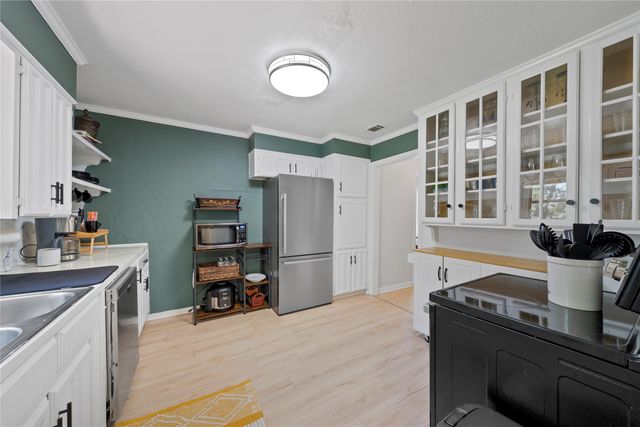 3108 S 3rd Street, Waco, TX 76706
