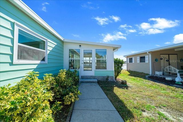 25021 BELLEVUE, Leesburg, FL 34748