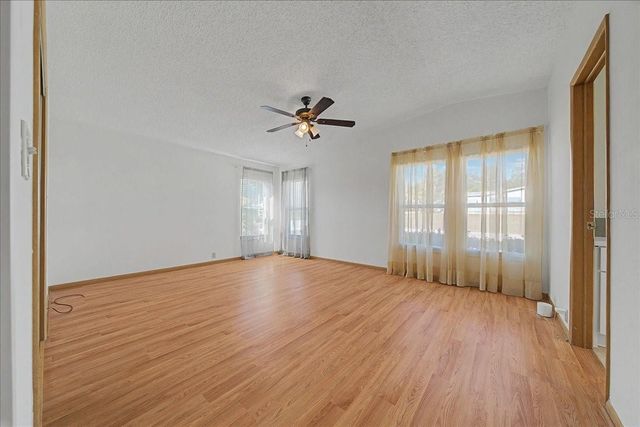 25021 BELLEVUE, Leesburg, FL 34748