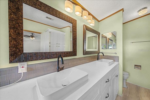 25021 BELLEVUE, Leesburg, FL 34748