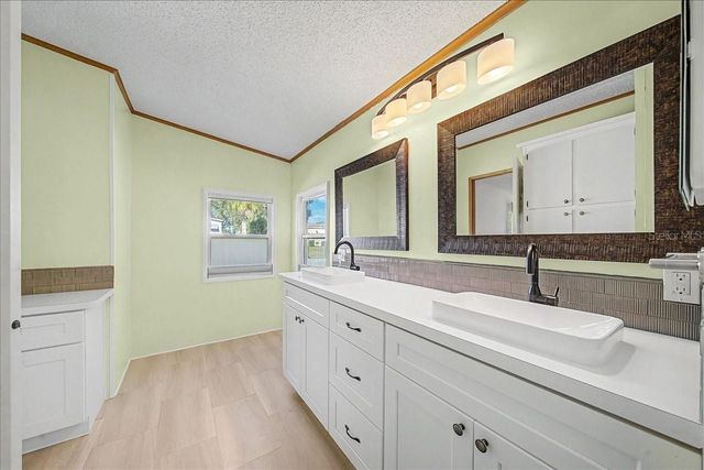 25021 BELLEVUE, Leesburg, FL 34748