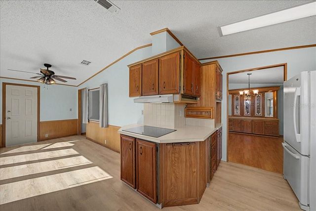 25021 BELLEVUE, Leesburg, FL 34748