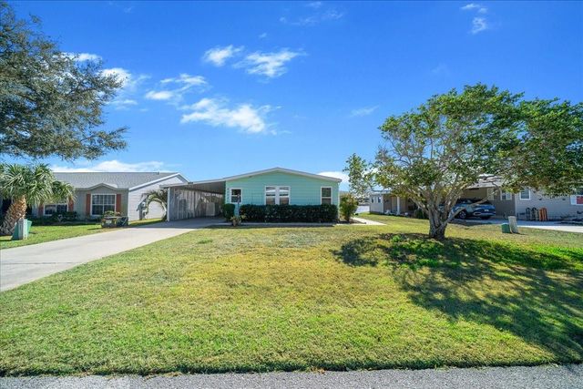 25021 BELLEVUE, Leesburg, FL 34748