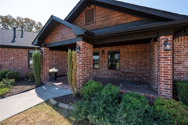 3206 Larkspur Lane, Fort Smith, AR 72916