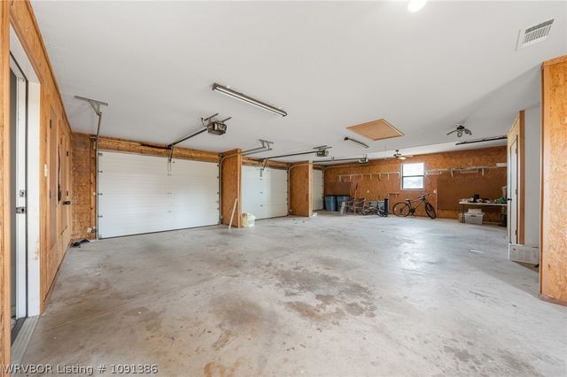 3206 Larkspur Lane, Fort Smith, AR 72916
