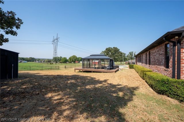 3206 Larkspur Lane, Fort Smith, AR 72916