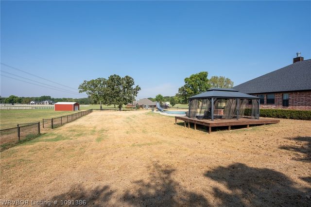 3206 Larkspur Lane, Fort Smith, AR 72916