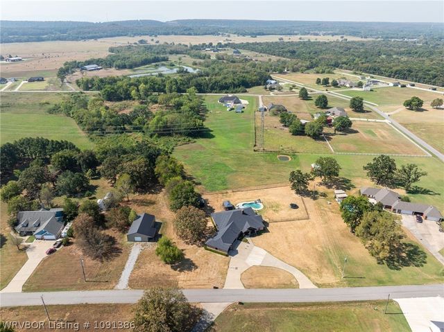 3206 Larkspur Lane, Fort Smith, AR 72916