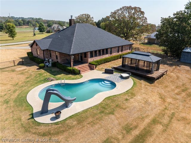 3206 Larkspur Lane, Fort Smith, AR 72916
