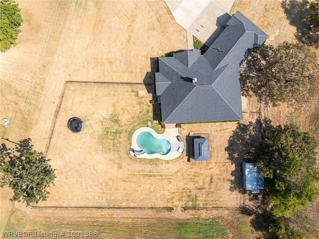 3206 Larkspur Lane, Fort Smith, AR 72916