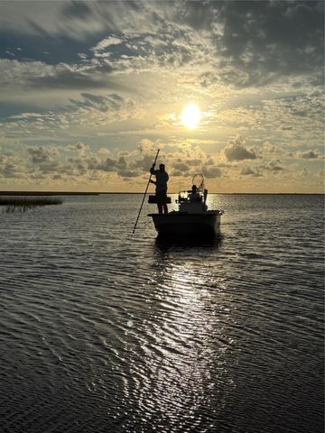 2252 County Road 201, Sargent, TX 77414