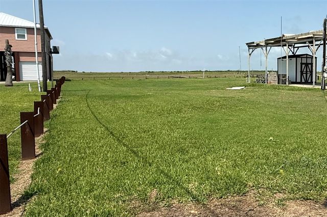 2252 County Road 201, Sargent, TX 77414