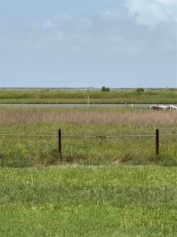 2252 County Road 201, Sargent, TX 77414