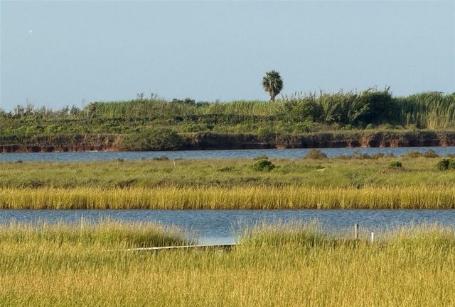 2252 County Road 201, Sargent, TX 77414