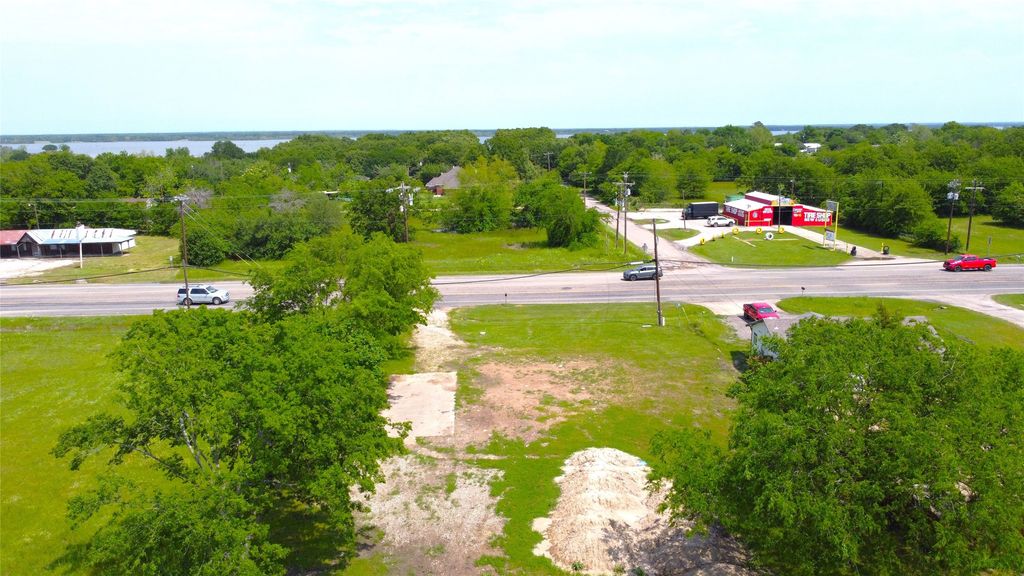 141 E State Highway 276, West Tawakoni, TX 75474