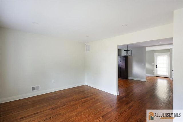 119 Harvard Avenue, Metuchen, NJ 08840