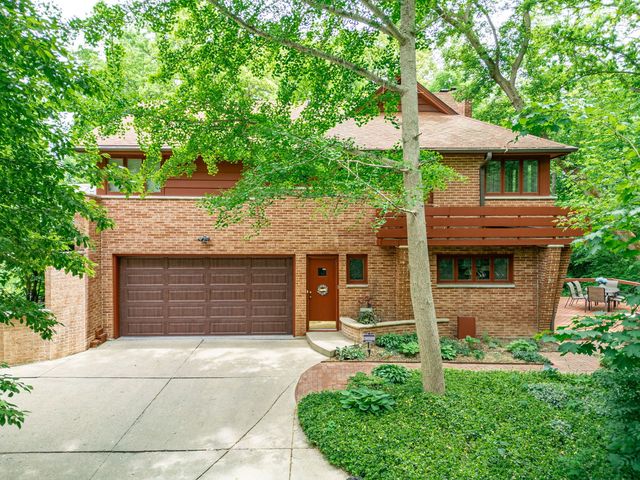 4303 Singleton Close, Rockford, IL 61114