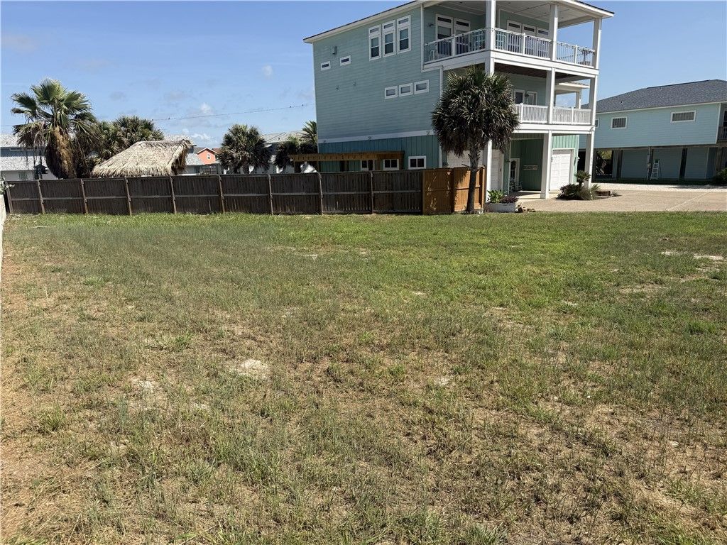 840 Parkplace, Port Aransas, TX 78373 — photo 4