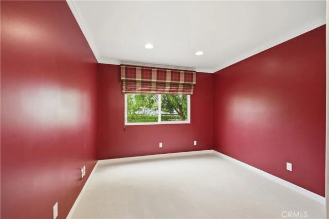 6121 Shoup Avenue 6, Woodland Hills, CA 91367