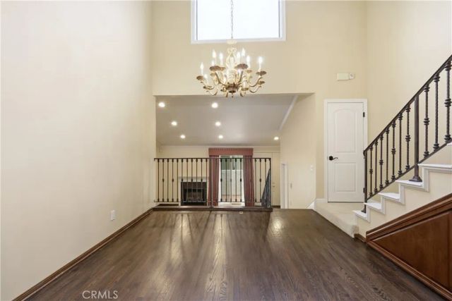6121 Shoup Avenue 6, Woodland Hills, CA 91367