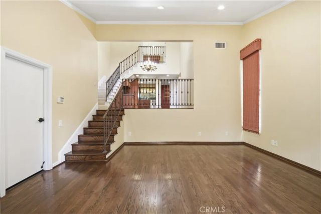 6121 Shoup Avenue 6, Woodland Hills, CA 91367