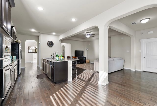 307 Acadia Lane, Forney, TX 75126