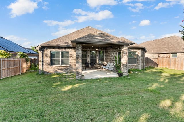 307 Acadia Lane, Forney, TX 75126