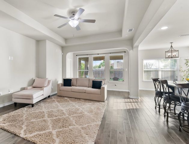 307 Acadia Lane, Forney, TX 75126